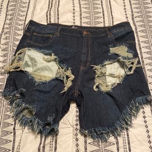 Distressed shorts